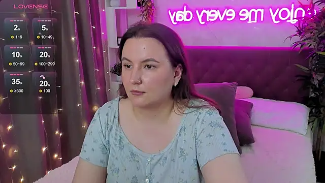 Онлайн чат XXX FeralPeach