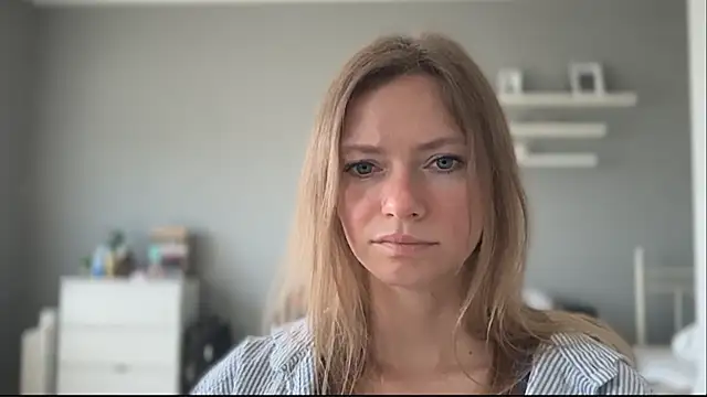 MillieShow Chat XXX live