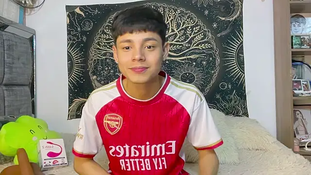 Andy_Belier23 Live XXX-Chat