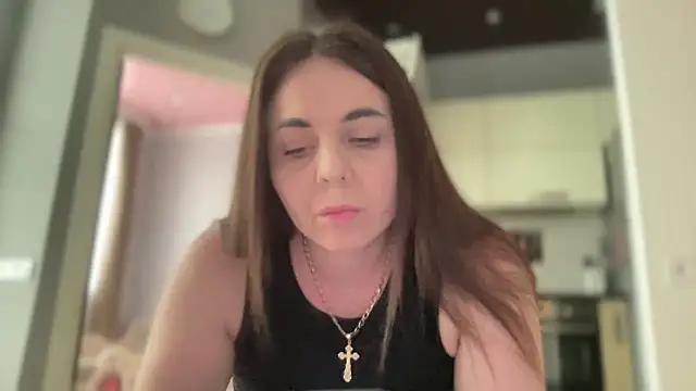 Darsy_Rox Chat XXX live
