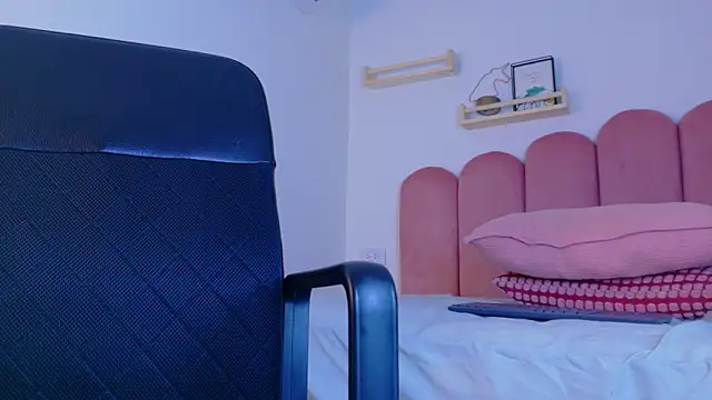 SofiaDiamond_ Chat XXX live