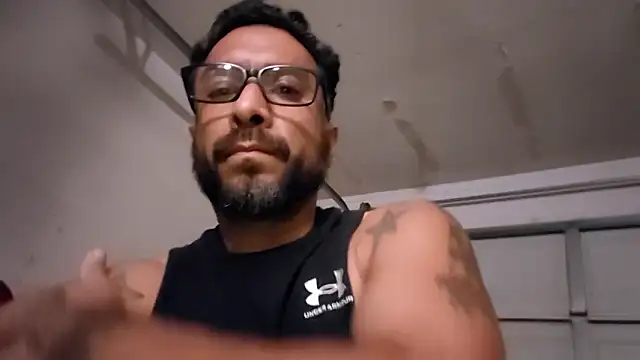 دردشة Forbidden_daddy الجنسية المباشرة