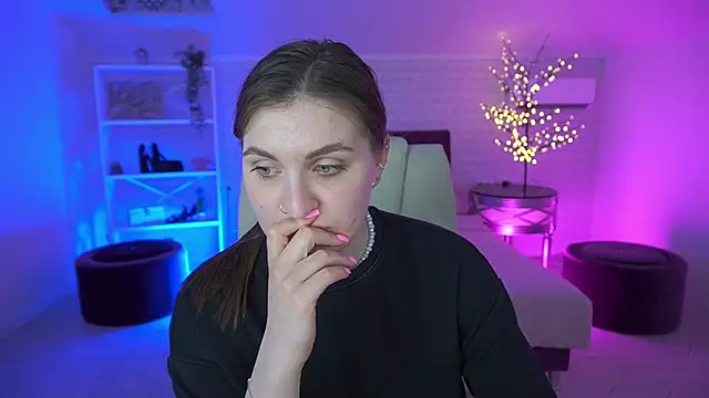 EmmyCharmm's Live XXX Chat