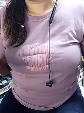 QueenHaryanaa 라이브 XXX 채팅