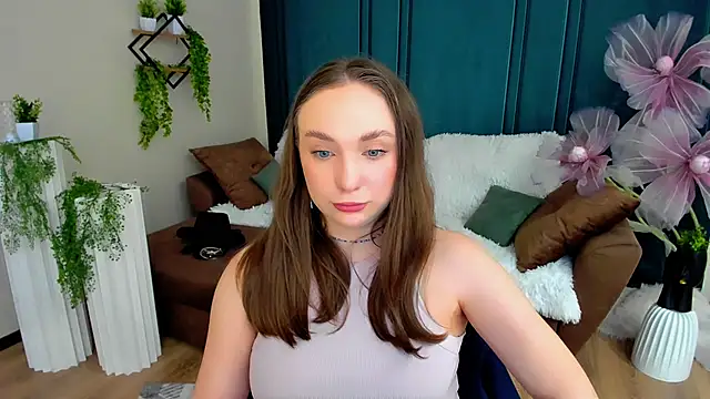 Chat XXX en directo de TrueReincarnation