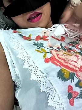 دردشة cute_simmy0 الجنسية المباشرة