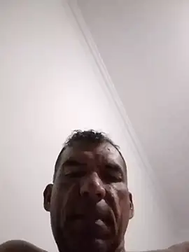 Živý XXX chat Daddy1972