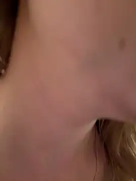 XXX chat uživo modela SugarDanger