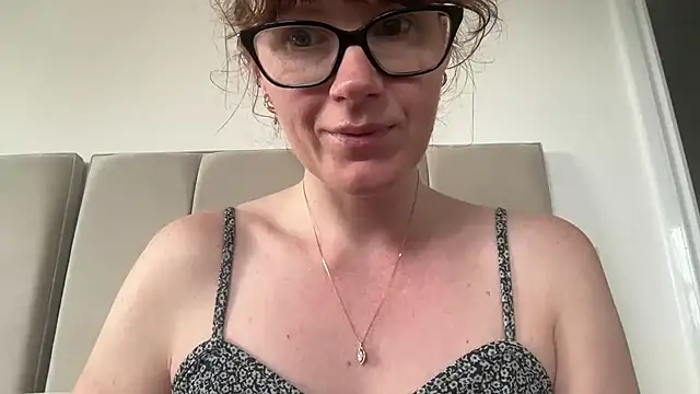 دردشة redheadrosie69 الجنسية المباشرة