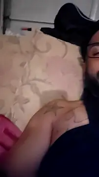 Forbidden_daddy লাইভ XXX চ্যাট