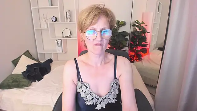 Paris_Cherry Chat XXX in diretta