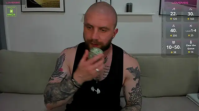Gerard_Finbar élő XXX-chatje