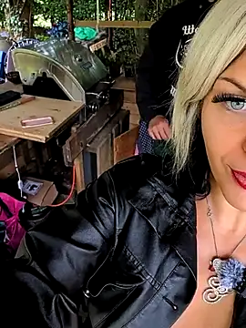 Glory_Max live XXX chat
