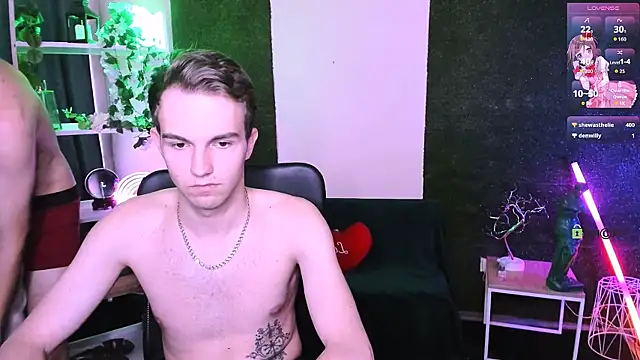 צ'אט XXX בשידור חי של john_lik