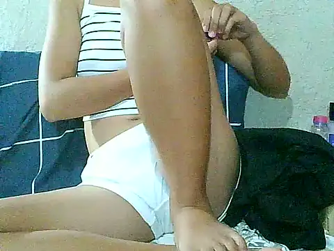 Chatroom XXX en direct de PinaySkinnyGirl