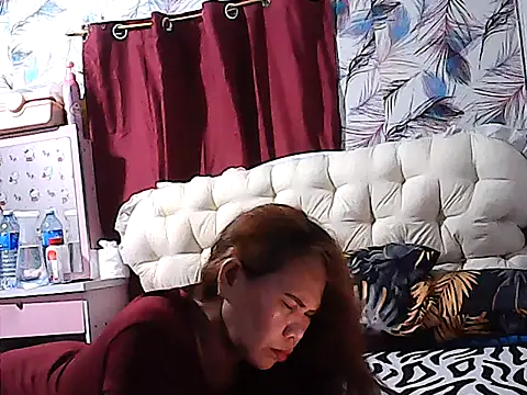 lovely-asian Live XXX-Chat