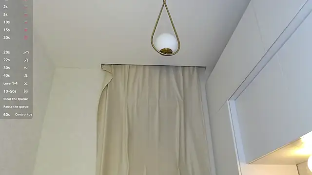LuxeK1tt3n Live XXX Chat