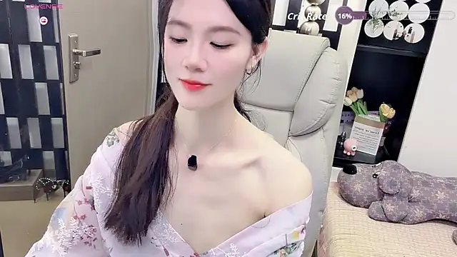 Yueyue-MM Chat XXX in diretta