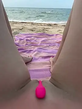 ChiaraLewis Live XXX-Chat