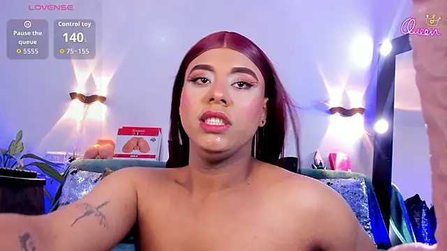 Živý XXX chat Emili_Roux