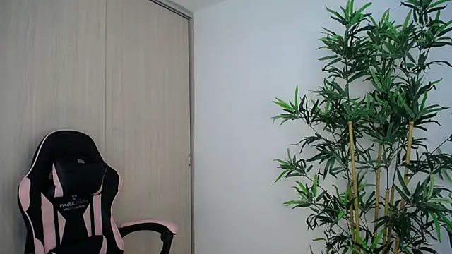 Chat XXX ao vivo de katie_jane1