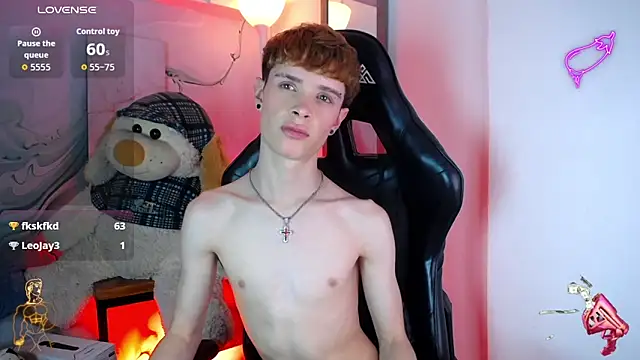 JackFrosst 라이브 XXX 채팅
