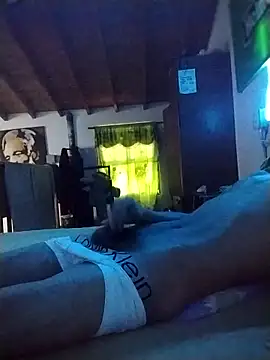 hotdereck001's Webcam Show