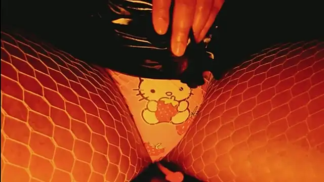 TS_MILK élő XXX-chatje