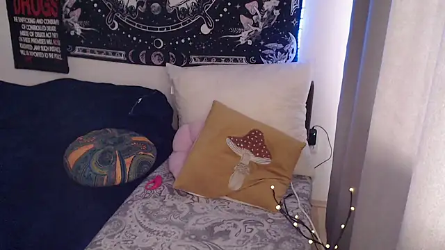 XXX chat uživo modela AlienforTwenty