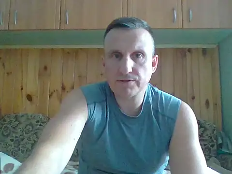 Maksymilian1 live XXX chat