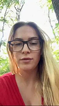 Chat +18 de AngelicaPeligrosa ao vivo