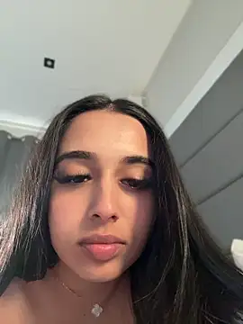 LilMisIndianx Live XXX-chat