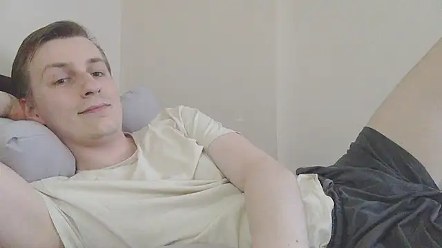 XXX chat uživo modela your_andy