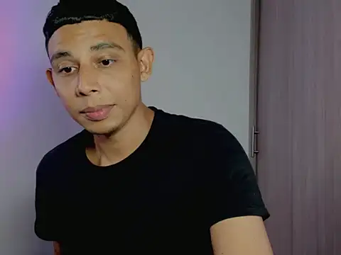 nilo2021 élő XXX-chatje
