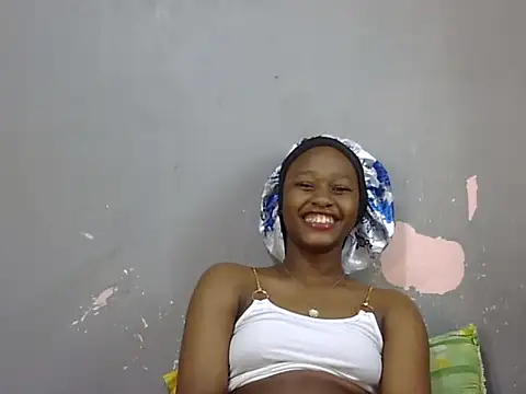 Petite_Ebony10's Live XXX Chat