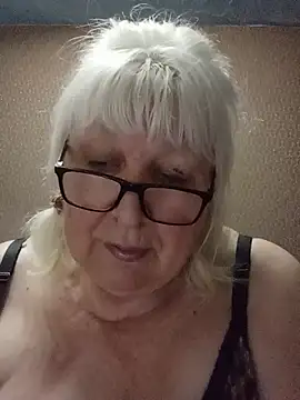 Chat +18 de Alexia64231 ao vivo