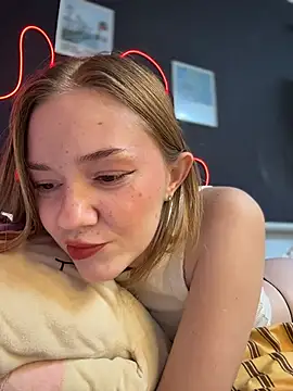 MilaMoone Obrolan Langsung XXX