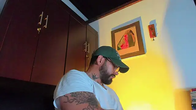 CamiloGray_'s Live XXX Chat