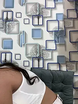 Chat +18 de sanjna0122 ao vivo