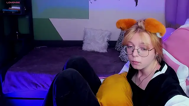 Czat XXX na żywo – FoxxyyPolly