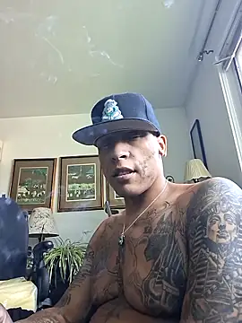 Show de LaloSalamanca69 na webcam