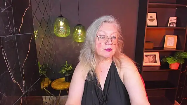 NataliMellow élő XXX-chatje