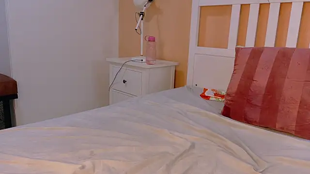 Онлайн чат XXX melodycollin