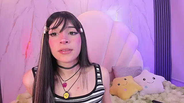 Chat XXX en directo de AliiceWonderland_