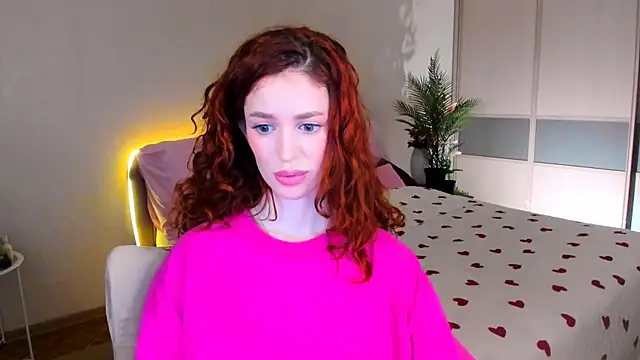 ChristinaConteeree's Live XXX Chat
