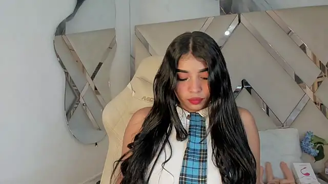 honeyhtx Chat XXX in diretta
