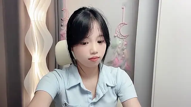 Yanys521 Live XXX-Chat