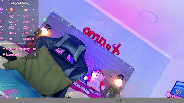 Sophia_Valentina Chat XXX in diretta