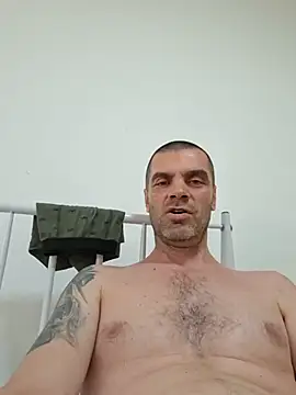 Chatroom XXX en direct de SIR-MASTER-DOMINATOR
