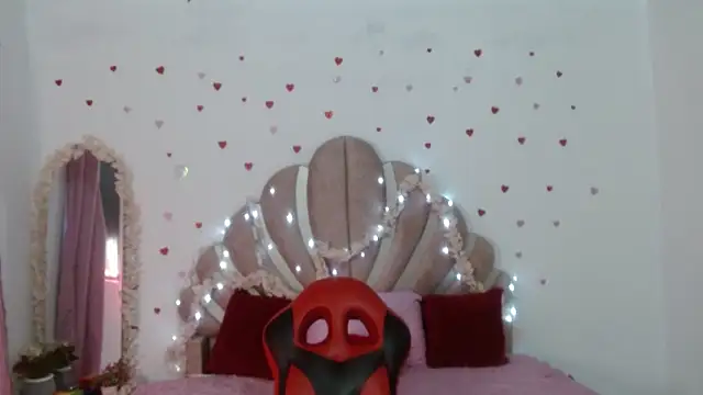 sven_fox723 Chat XXX in diretta